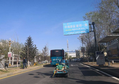 黃旗路一中公交車站交通導向