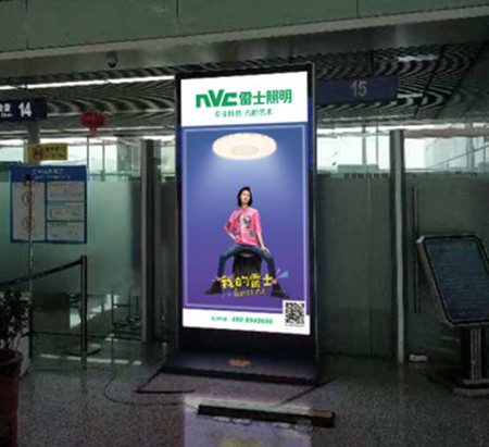 贛州機場廣告