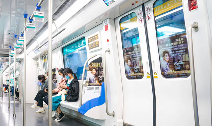 地鐵廣告市場規(guī)模不斷增加，未來發(fā)展機(jī)遇與挑戰(zhàn)并存！