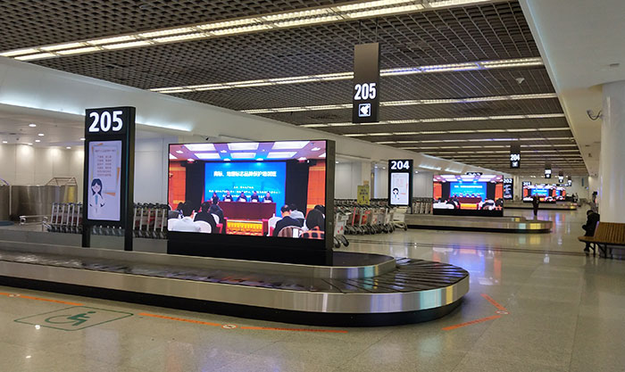 西安機(jī)場電子屏廣告2