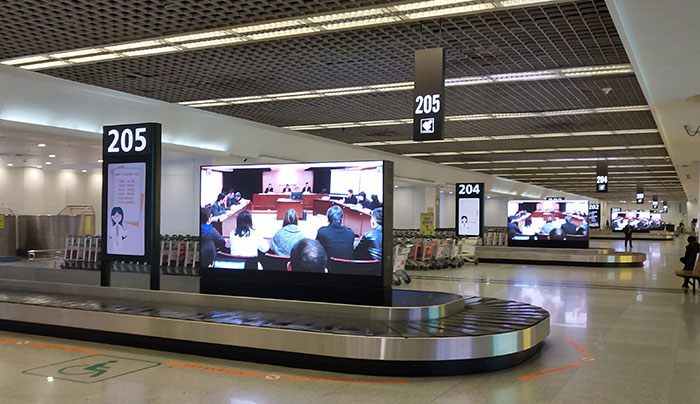 西安機(jī)場電子屏廣告4