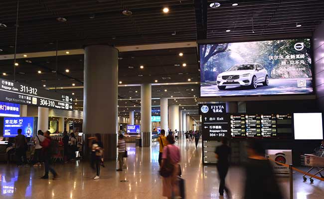 T3國(guó)內(nèi)行李廳入口左右側(cè)LED T3國(guó)內(nèi)行李廳入口左右側(cè)LED