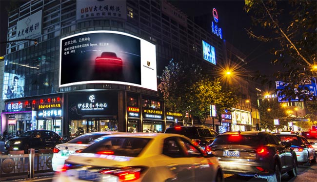 杭州湖濱商圈大光明戶外LED廣告多少錢？