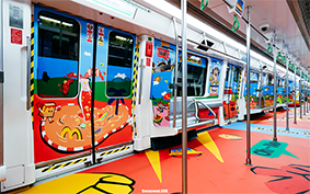 深圳地鐵內(nèi)包車廣告案例分享——麥當(dāng)勞麥樂(lè)雞40周年四小福專屬列車發(fā)車！