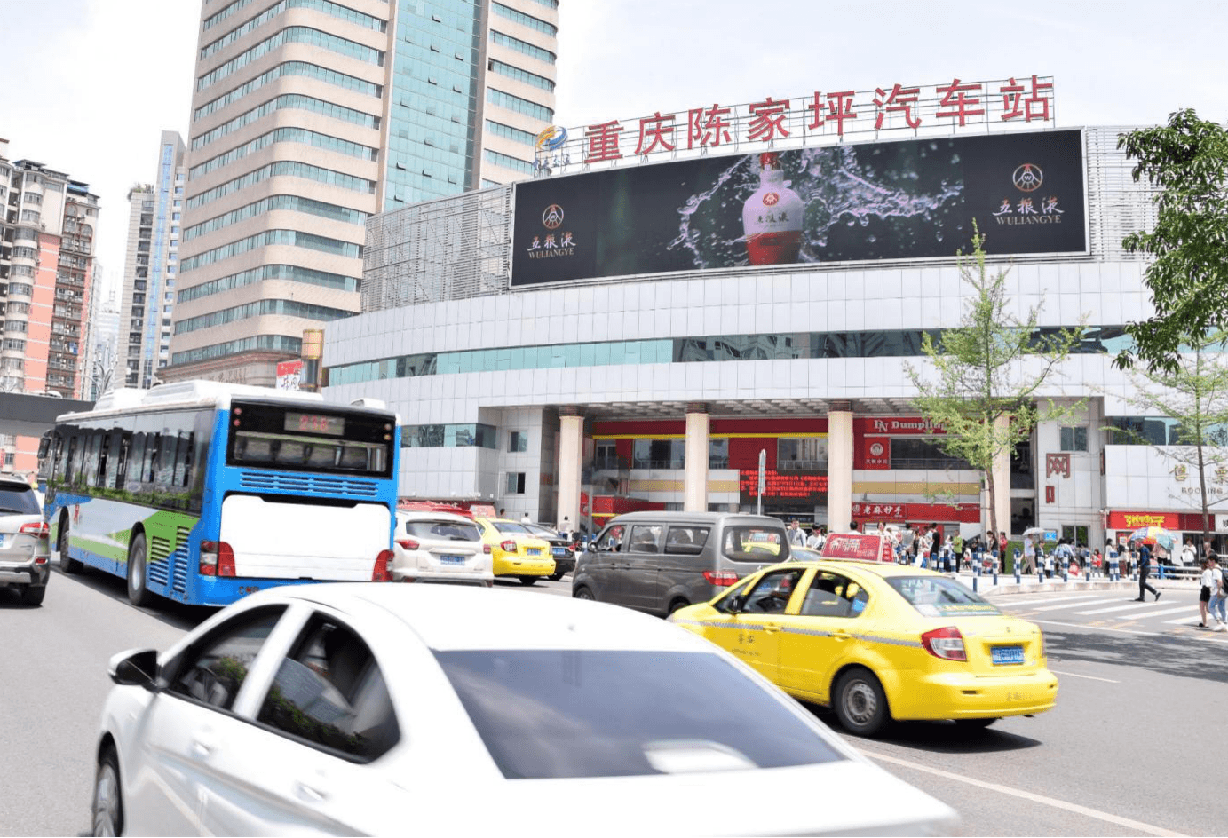 重慶LED大屏廣告價格收費多少錢？重慶九龍坡LED大屏廣告