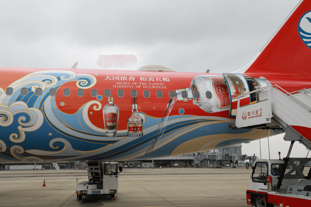 四川航空機(jī)載廣告價(jià)格收費(fèi)多少錢？川航機(jī)票飛機(jī)客艙春運(yùn)熱門廣告