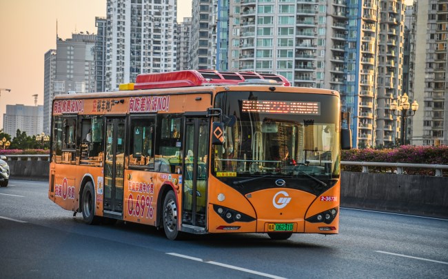 廣州公交巴士外車身廣告優(yōu)勢線路推薦，廣州公交車身廣告價(jià)格收費(fèi)