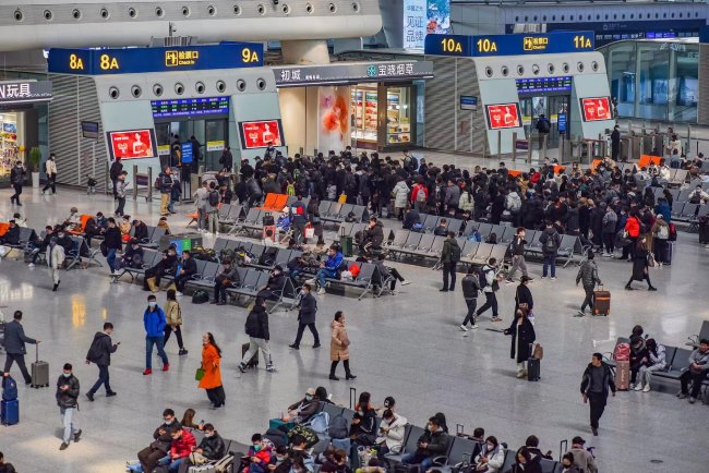 杭州東站有哪些廣告位？分別是什么價(jià)格？哪家廣告公司負(fù)責(zé)發(fā)布安裝？