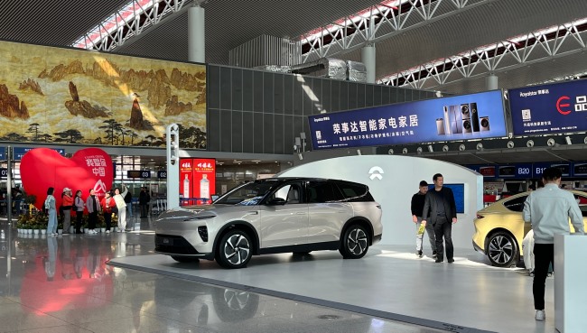 家居建材行業(yè)為什么喜歡選擇高鐵和機(jī)場(chǎng)廣告？第一戶外發(fā)布的高鐵和機(jī)場(chǎng)廣告案例有哪些？
